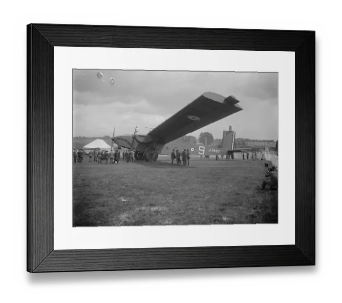 Framed Print : Worlds biggest aeroplane arrives at Hendon. The Inflexible. 27 June 1928 Framed Print : Worlds biggest aeroplane arrives at Hendon. The Inflexible. 27 June 1928