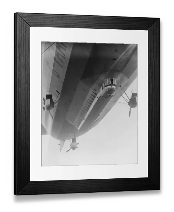 Framed Print : M Ps Trip in First Great Aerial Passenger Liner A view of part of the R 36 as