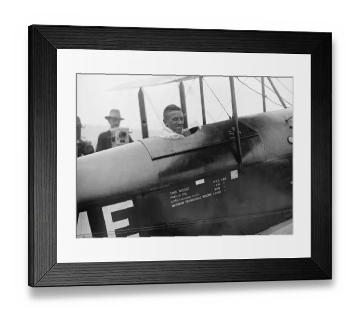 Framed Print : The Kings Cup Air Race. W L Hope in his DH60 Moth. 9 July 1926 Framed Print : The Kings Cup Air Race. W L Hope in his DH60 Moth. 9 July 1926