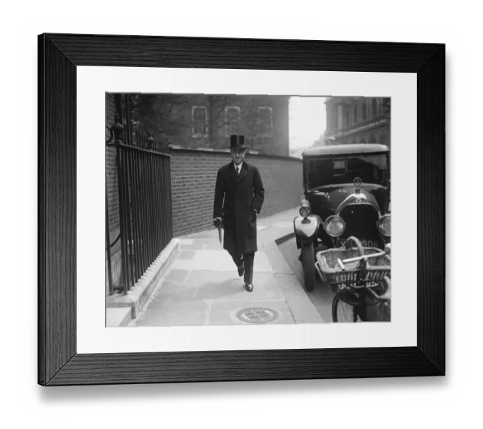 Framed Print : Sir Samuel Hoare, Minister for Air. May 1926 Framed Print : Sir Samuel Hoare, Minister for Air. May 1926