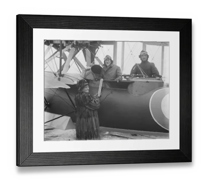 Framed Print : Launch of new Australian supermarine napier flying boat Seagull at Southampton Framed Print : Launch of new Australian supermarine napier flying boat Seagull at Southampton
