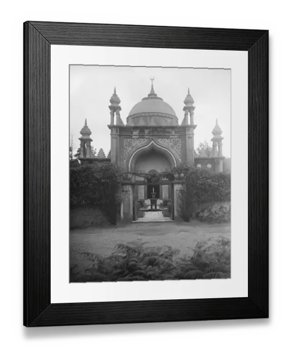Framed Print : An open - air ceremony at the Woking mosque. 25 July 1923