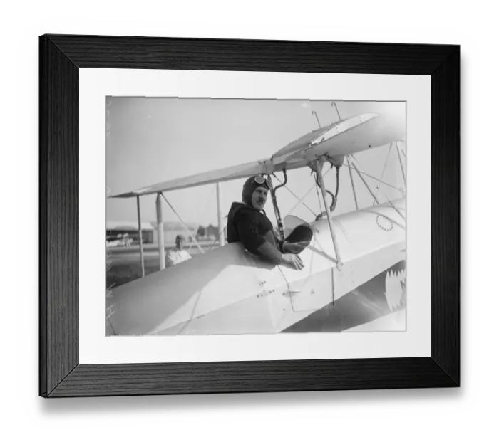 Framed Print : Lady Bailey christenes Mr H W Mases baby moth All Black at Croydon. 19 April 1929