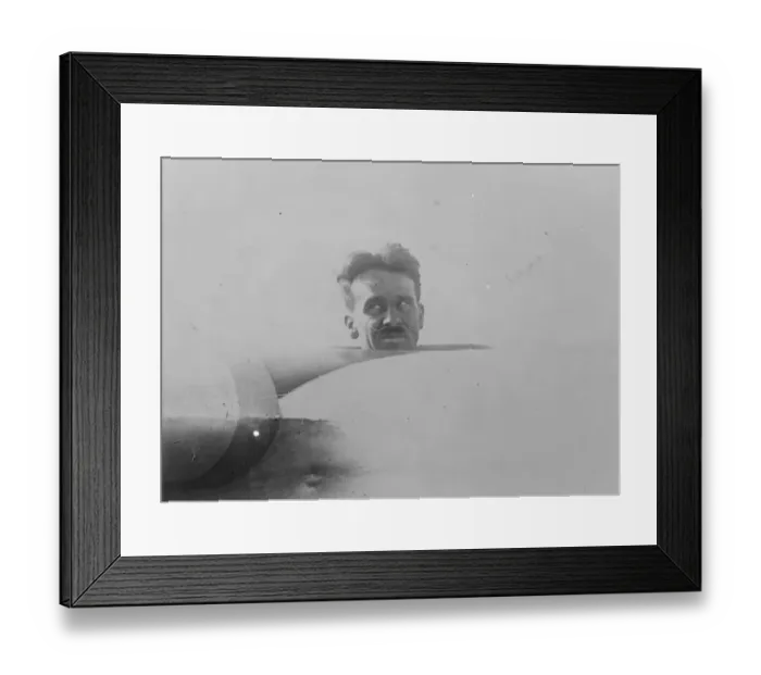 Framed Print : New World record for Glider Lt Thoret the French airman who has created a world