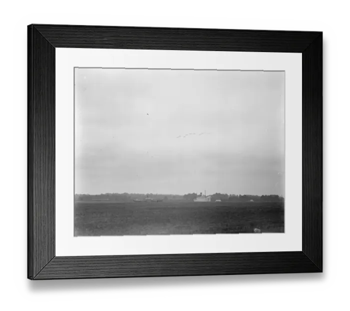 Framed Print : Royal Air Force pageant at Hendon Bombing planes flying over the enemy raider 28 Framed Print : Royal Air Force pageant at Hendon Bombing planes flying over the enemy raider 28