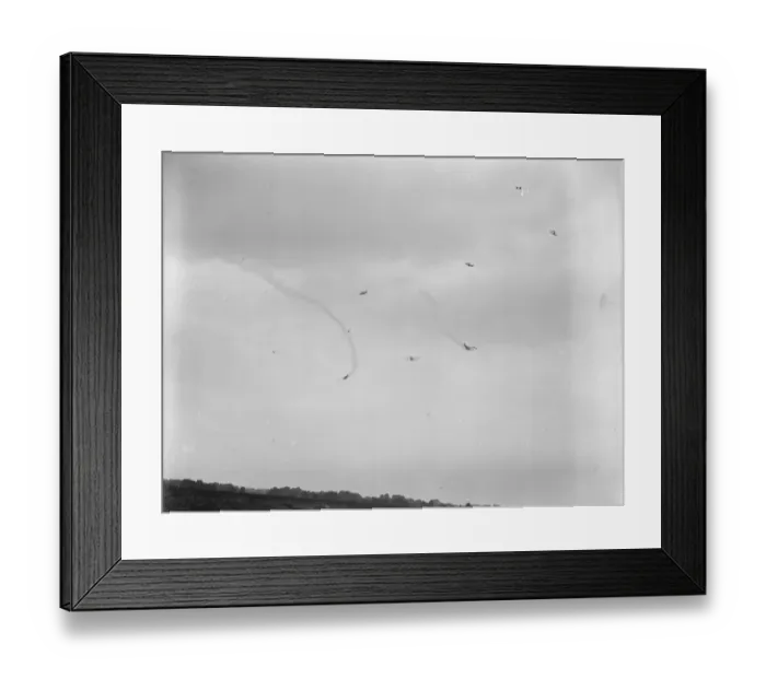 Framed Print : Saturdays Great Air Force Pageant at Hendon Sopwith machines attacking 2 July 1921 Framed Print : Saturdays Great Air Force Pageant at Hendon Sopwith machines attacking 2 July 1921
