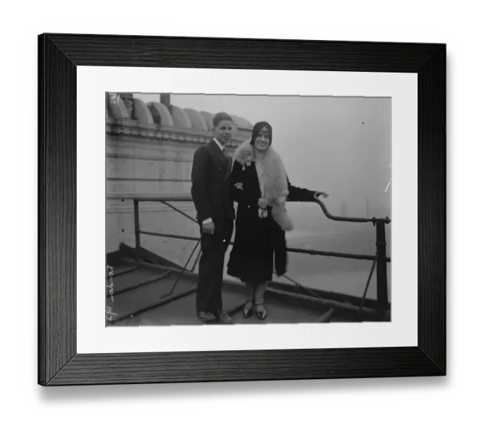 Framed Print : Mrs Aimee McPherson arrives. Mrs McPherson with her son on the roof her hotel after