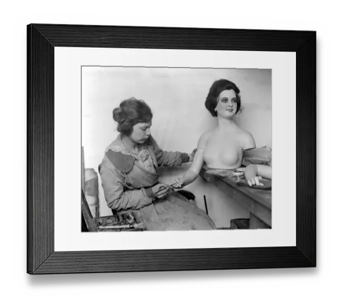 Framed Print : The making of wax models at Sages, Grays Inn Road. Manicuring the hands of a half Framed Print : The making of wax models at Sages, Grays Inn Road. Manicuring the hands of a half