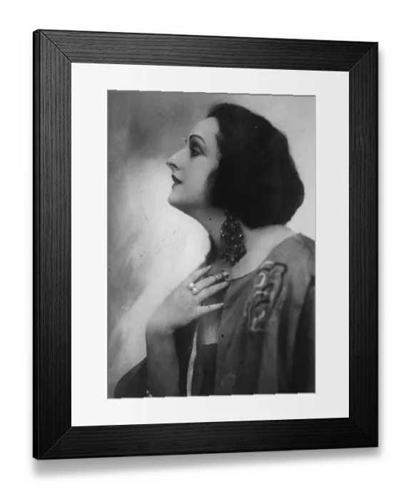 Framed Print : White Fingers like fireflies. Fern Andra, the German film star, who is now in London Framed Print : White Fingers like fireflies. Fern Andra, the German film star, who is now in London