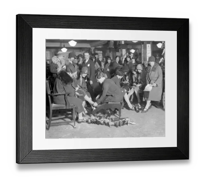 Framed Print : Sales time in Kensington. 1928 Framed Print : Sales time in Kensington. 1928