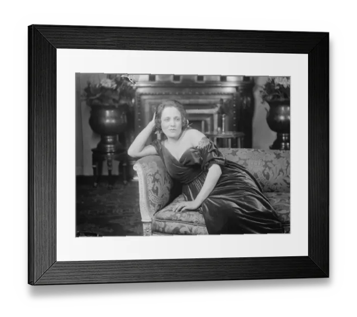 Framed Print : The Hunt the Slipper Ball at the savoy Miss Sonia Surovova in a fashionable Framed Print : The Hunt the Slipper Ball at the savoy Miss Sonia Surovova in a fashionable