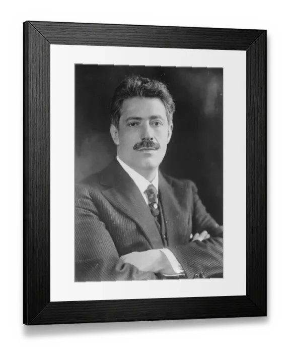Framed Print : Friedrich Fritz Kreisler, the famous Austrian - born violinist. 1 January 1929 Framed Print : Friedrich Fritz Kreisler, the famous Austrian - born violinist. 1 January 1929