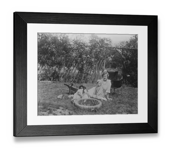 Framed Print : Peter Pan and little Ann at home at Tree Tops. Miss Pauline Chase, now Mrs Alexander Framed Print : Peter Pan and little Ann at home at Tree Tops. Miss Pauline Chase, now Mrs Alexander