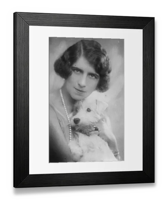 Framed Print : A pretty Crown Princess. A charming new portrait of the Crown Princess of Romania Framed Print : A pretty Crown Princess. A charming new portrait of the Crown Princess of Romania