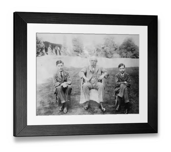 Framed Print : Mr Lloyd George to visit America. Mr Lloyd George sails from Southampton for America Framed Print : Mr Lloyd George to visit America. Mr Lloyd George sails from Southampton for America