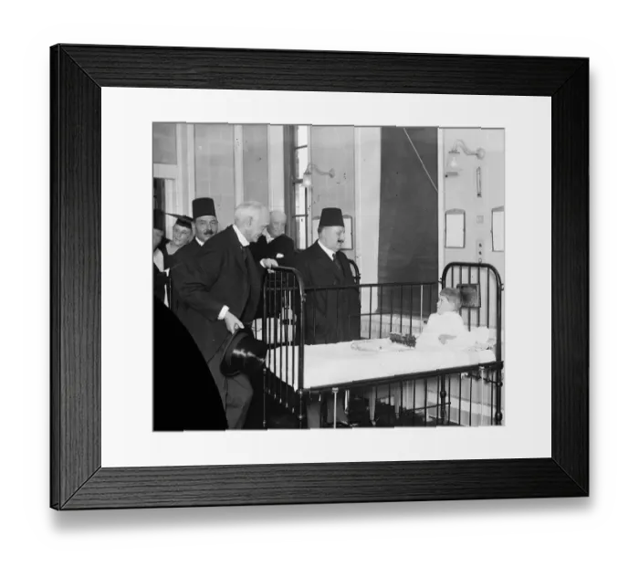 Framed Print : King Fuad at the Royal Free Hospital. King Fuad chatting with Jack Baker, aged Framed Print : King Fuad at the Royal Free Hospital. King Fuad chatting with Jack Baker, aged