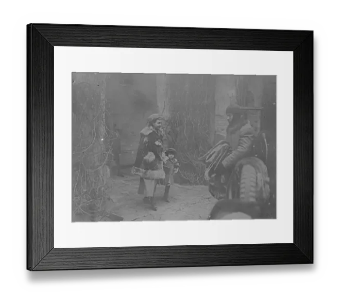 Framed Print : Princess Hermine Leaves Silesia to Wed the Ex Kaiser Wilhelm II Princess Hermine Framed Print : Princess Hermine Leaves Silesia to Wed the Ex Kaiser Wilhelm II Princess Hermine