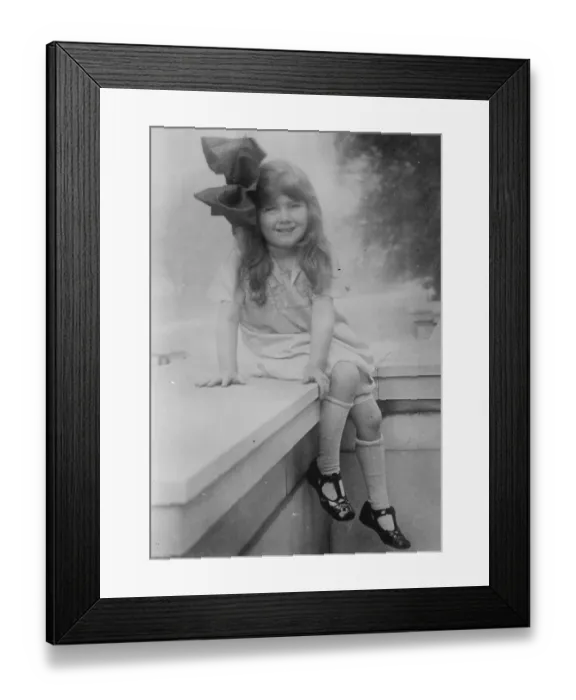 Framed Print : Daughter of Americas blind Senator. The daughter of Thomas D Schall, the blind