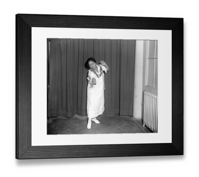 Framed Print : Hawaiians in London. Hawaiian who danced before the Prince of Wales Ane Hila, one
