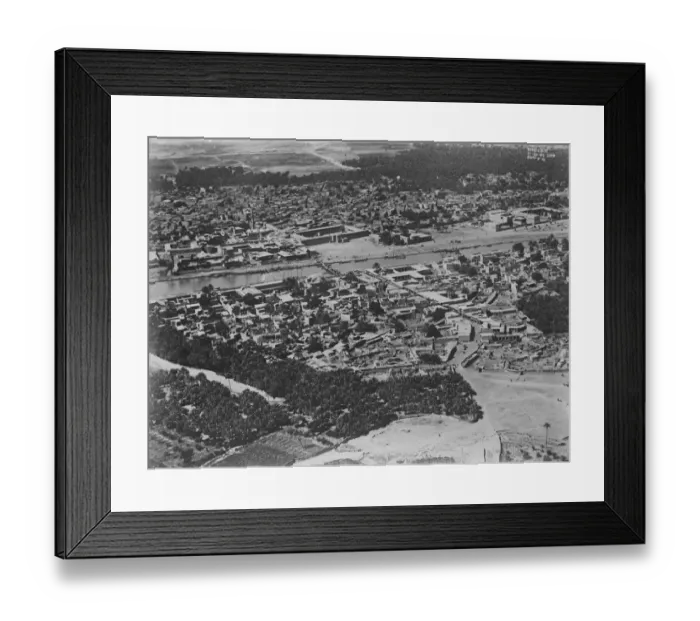 Framed Print : The RAF take over the policing of Iraq. An aerial view of Hillah, about 60 miles Framed Print : The RAF take over the policing of Iraq. An aerial view of Hillah, about 60 miles