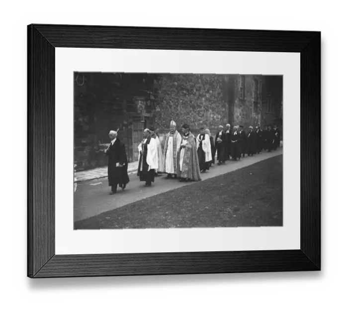 Framed Print : The enthronement of Dr F T Woods ( formerly Bishop of Peterborough ) as Bishop of Winchester Framed Print : The enthronement of Dr F T Woods ( formerly Bishop of Peterborough ) as Bishop of Winchester