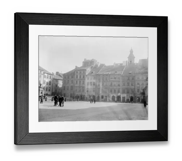 Framed Print : Warsaw Poland The old market place opposite the famous fukier cellars at Warsaw 25 Framed Print : Warsaw Poland The old market place opposite the famous fukier cellars at Warsaw 25