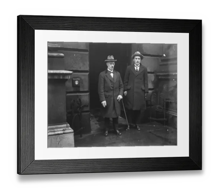 Framed Print : Irish Provisional Govement, Ministers In London Mr E J Duggan ( Left ) and Mr Kevin O Higgins