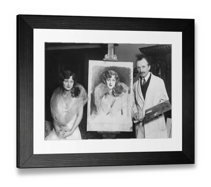 Framed Print : Hungarian Royal artist paints Americas most beautiful woman. Nicholas Valasz Framed Print : Hungarian Royal artist paints Americas most beautiful woman. Nicholas Valasz