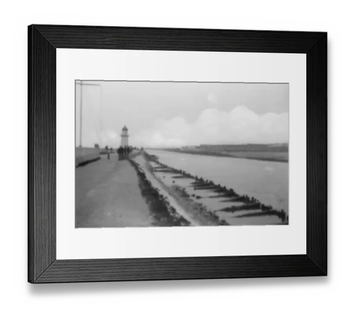 Framed Print : Littlehampton. 1925