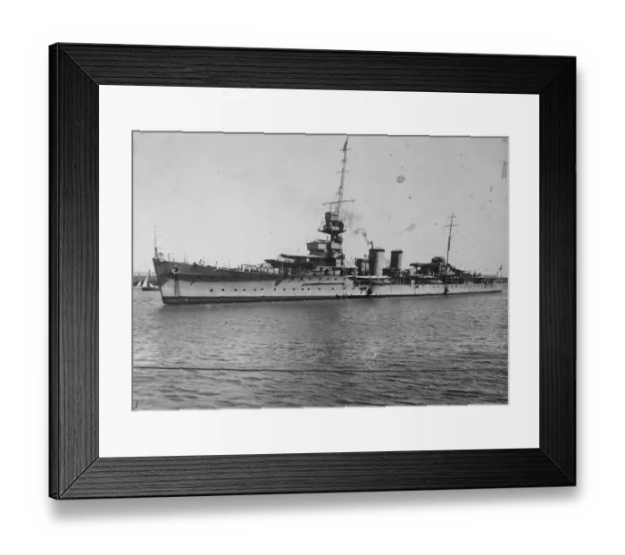 Framed Print : HMS Delhi a Danae class cruiser 15 January 1927 Framed Print : HMS Delhi a Danae class cruiser 15 January 1927