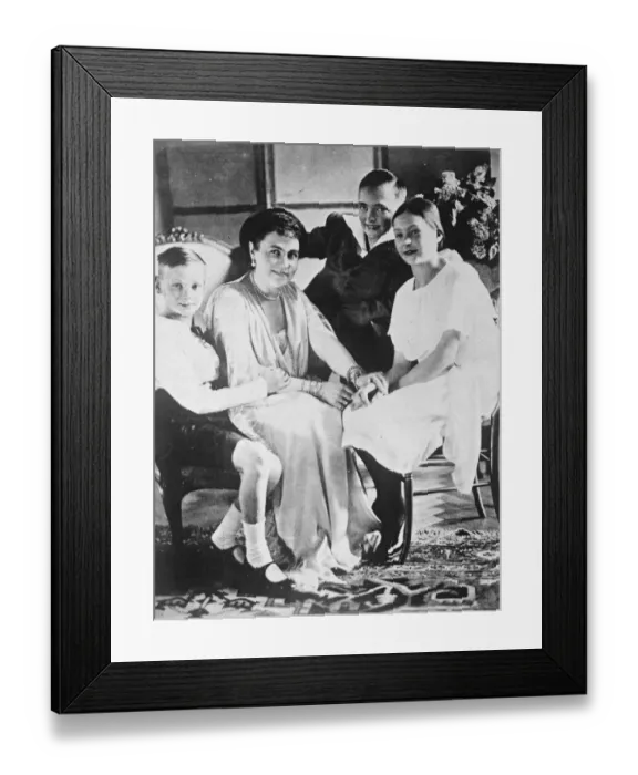 Framed Print : Kaiserin Hermine to live in Berlin. The ex Emperor Wilhelms wife with her three children Framed Print : Kaiserin Hermine to live in Berlin. The ex Emperor Wilhelms wife with her three children