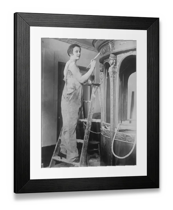 Framed Print : Gloria Gould Bishop as painter. Mrs Gloria Gould Bishop, youngest daughter of Framed Print : Gloria Gould Bishop as painter. Mrs Gloria Gould Bishop, youngest daughter of