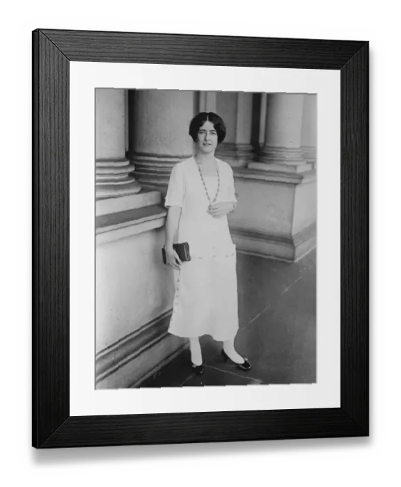 Framed Print : First woman appointed to be an American consul in foreign country. Miss Pattie Field Framed Print : First woman appointed to be an American consul in foreign country. Miss Pattie Field