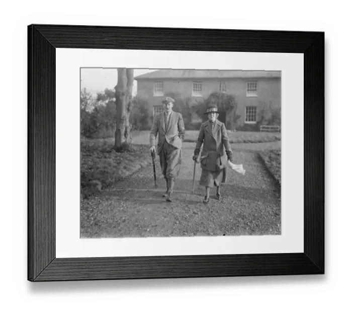 Framed Print : Lord Ullswaters shooting party at Campsea Ashe, Wickham Market. Lady Sarah Wilson Framed Print : Lord Ullswaters shooting party at Campsea Ashe, Wickham Market. Lady Sarah Wilson