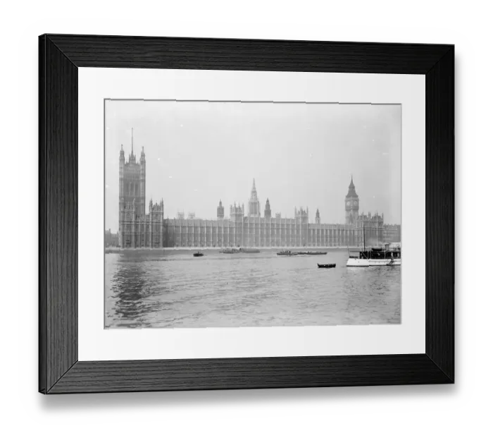 Framed Print : London, Houses of Parliament, Westminster 20 May 1927 Framed Print : London, Houses of Parliament, Westminster 20 May 1927
