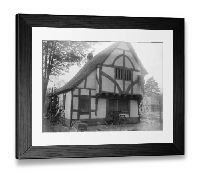 Framed Print : Fight for 600 year old cottage. Owing to the public spirit of the Epsom Council Framed Print : Fight for 600 year old cottage. Owing to the public spirit of the Epsom Council