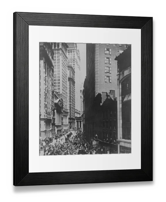 Framed Print : A view of Broad Street, New York 18 September 1920 Framed Print : A view of Broad Street, New York 18 September 1920