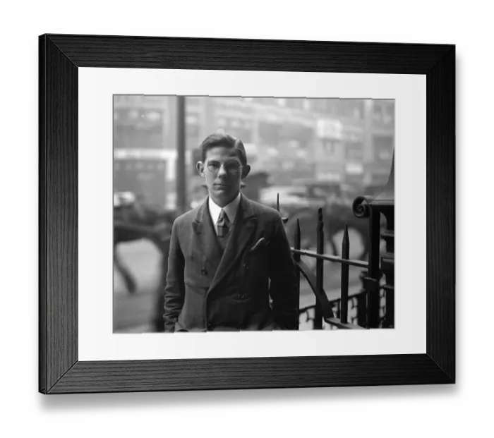 Framed Print : Mr Wiltshire, Central News reporter. 9 November 1927 Framed Print : Mr Wiltshire, Central News reporter. 9 November 1927