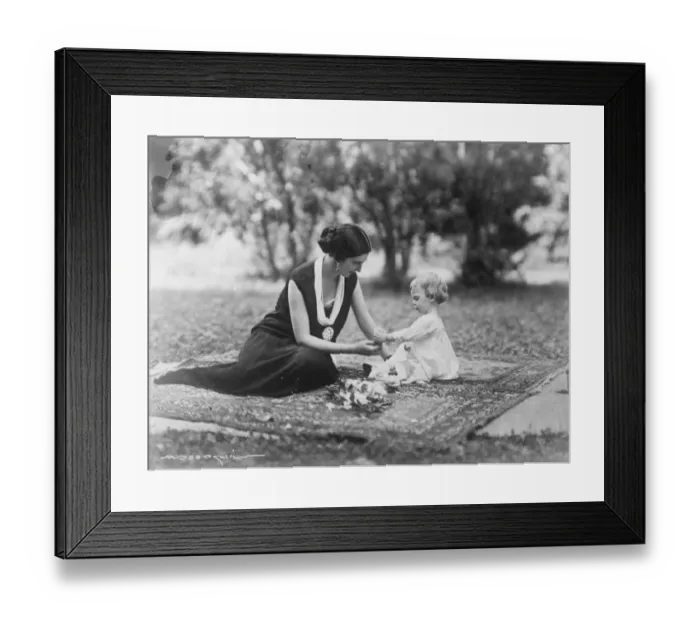 Framed Print : King of Italys grandson Princess Yolanda, the eldest child of the King and Queen of Italy Framed Print : King of Italys grandson Princess Yolanda, the eldest child of the King and Queen of Italy