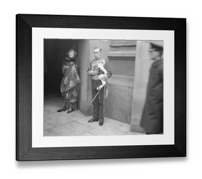 Framed Print : State Opening of Parliament by the King Lord Fitzalan, leaving 14 December 1921