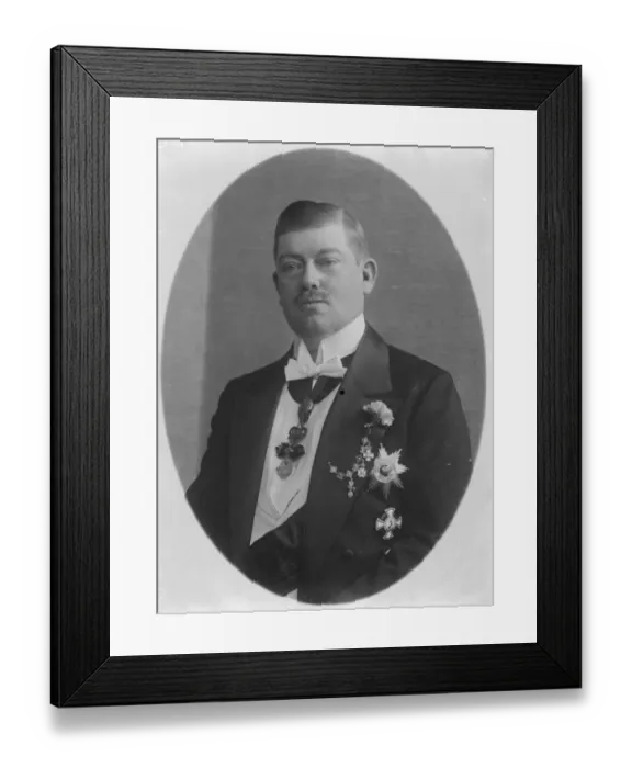 Framed Print : Prince William of Hohenzollern, King of Romanias brother 2 December 1926 Framed Print : Prince William of Hohenzollern, King of Romanias brother 2 December 1926
