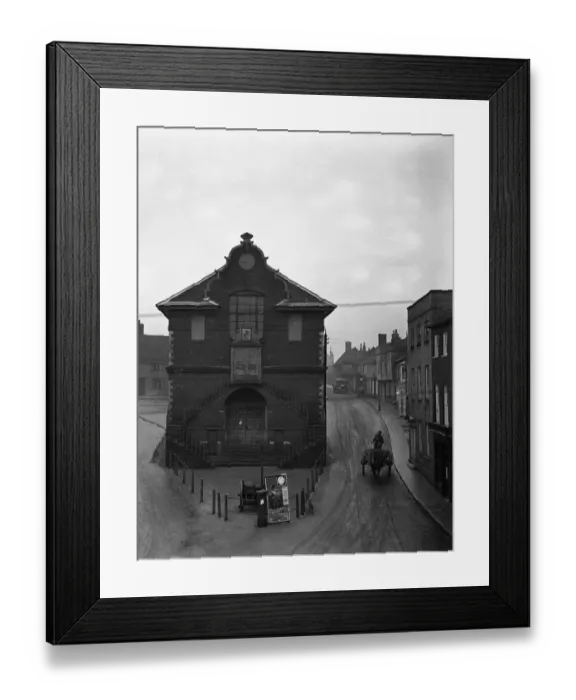 Framed Print : The Shire Hall, Woodbridge, Suffolk. It was built in 1575 by Thomas Seckford Framed Print : The Shire Hall, Woodbridge, Suffolk. It was built in 1575 by Thomas Seckford