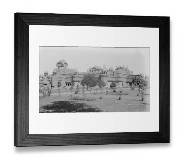 Framed Print : HRH The Prince of Wales Indian Tour Lallgurh Palace, Bikaner 1922 Framed Print : HRH The Prince of Wales Indian Tour Lallgurh Palace, Bikaner 1922