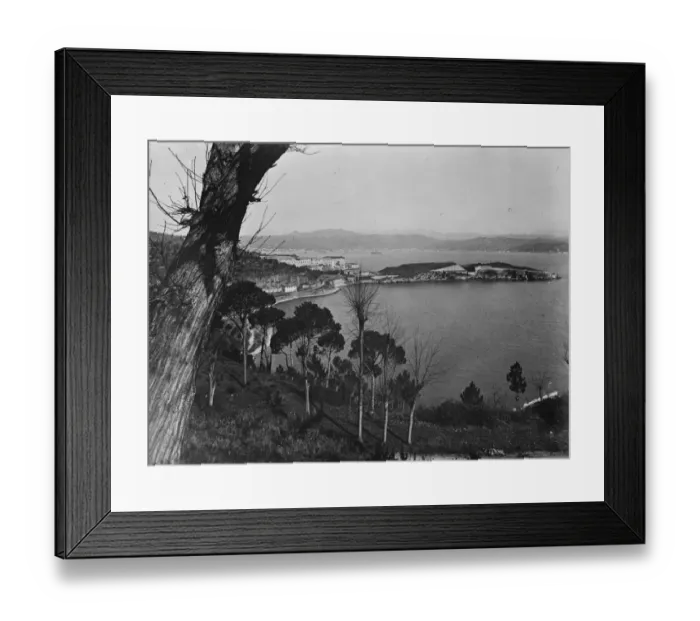Framed Print : A view of La Spenzia where the City of Rome was lost. 28 October 1929 Framed Print : A view of La Spenzia where the City of Rome was lost. 28 October 1929
