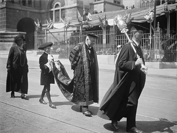 The Royal visit to Bristol. Lord Haldane on the way to receive the King and Queen
