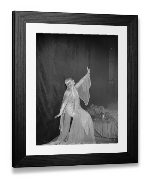 Framed Print : Notable folk in a Persian garden at Leicester Palace Theatre. Viscountess Curzon Framed Print : Notable folk in a Persian garden at Leicester Palace Theatre. Viscountess Curzon