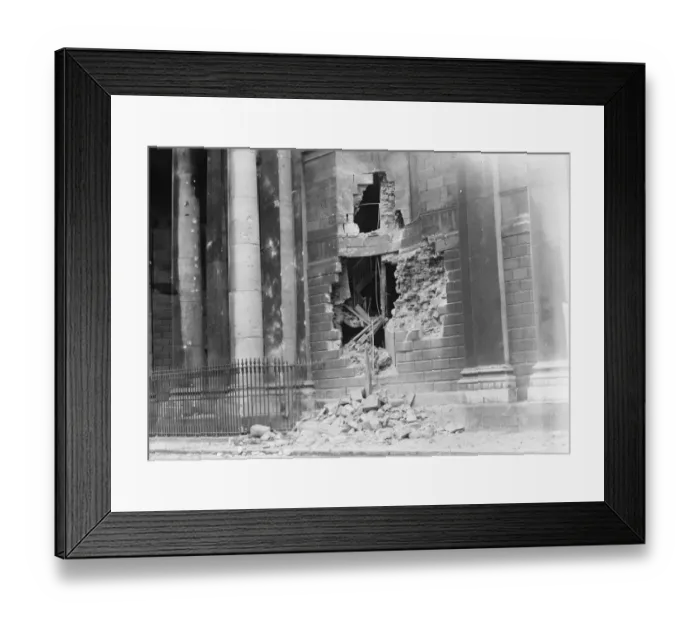 Framed Print : The Great Battle of Dublin The capture of the four courts Dublin A gap torn in Framed Print : The Great Battle of Dublin The capture of the four courts Dublin A gap torn in