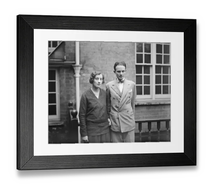 Framed Print : Mr Sylvester Gates, of Richmond, and his fiancee Miss Nancy Tennant, youngest