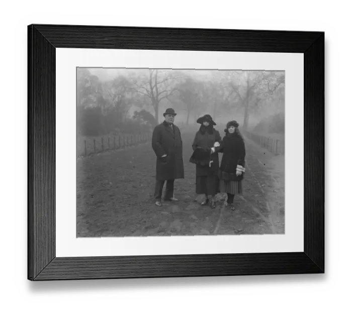 Framed Print : Society in the Park. Sir Charles and Lady Walpole photographed in Hyde Park with their daughter Framed Print : Society in the Park. Sir Charles and Lady Walpole photographed in Hyde Park with their daughter