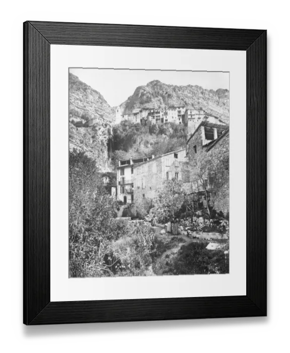 Framed Print : Landslide kills 30. Following three weeks of bad weather, an avalanche of mud Framed Print : Landslide kills 30. Following three weeks of bad weather, an avalanche of mud